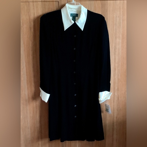 Lauren Ralph Lauren Dresses & Skirts - 1990s Vtg Women’s 8 Collared Cuffed LAUREN RALPH LAUREN Velour Textured Dress